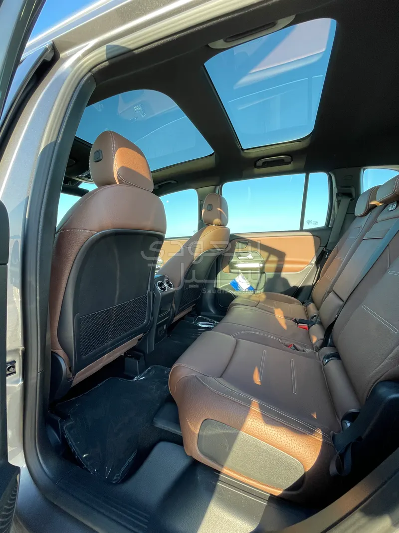 2021 Mercedes-Benz GLB 200