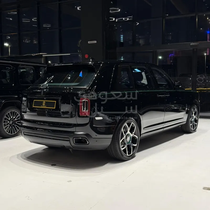 2023 رولز رويس كولينان