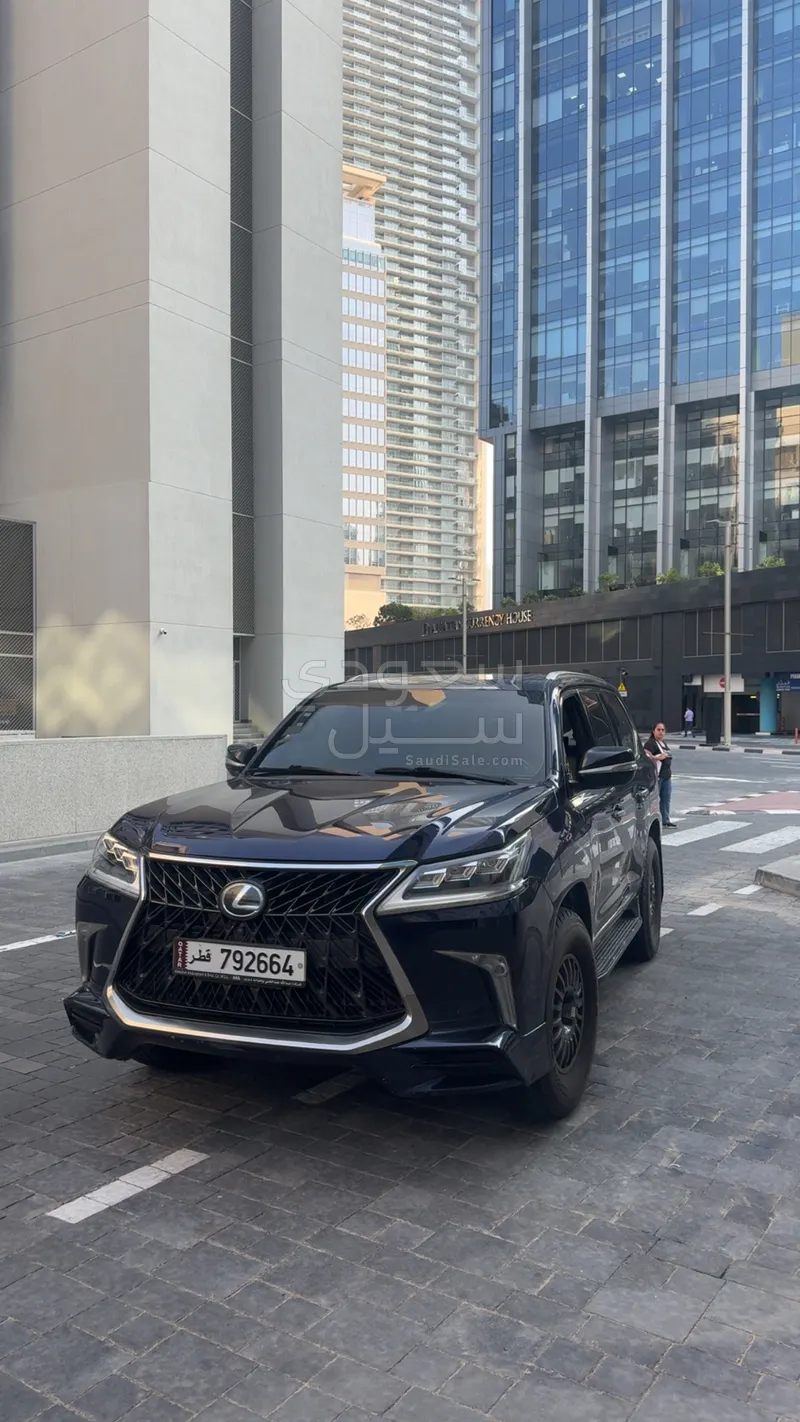 2016 لكزس إل إكس 570 اس