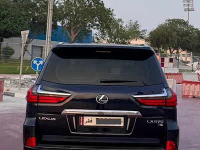 2016 لكزس إل إكس 570 اس