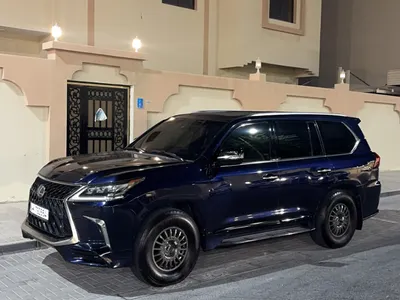 2016 لكزس إل إكس 570 اس