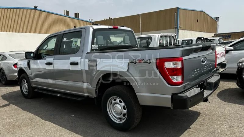 2023 فورد اف 150