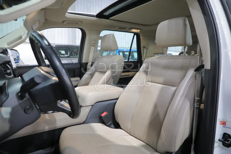 2024 فورد اكسبيديشن اكس ال تي