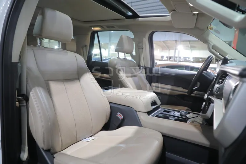 2024 فورد اكسبيديشن اكس ال تي