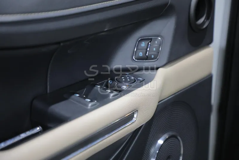 2024 فورد اكسبيديشن اكس ال تي