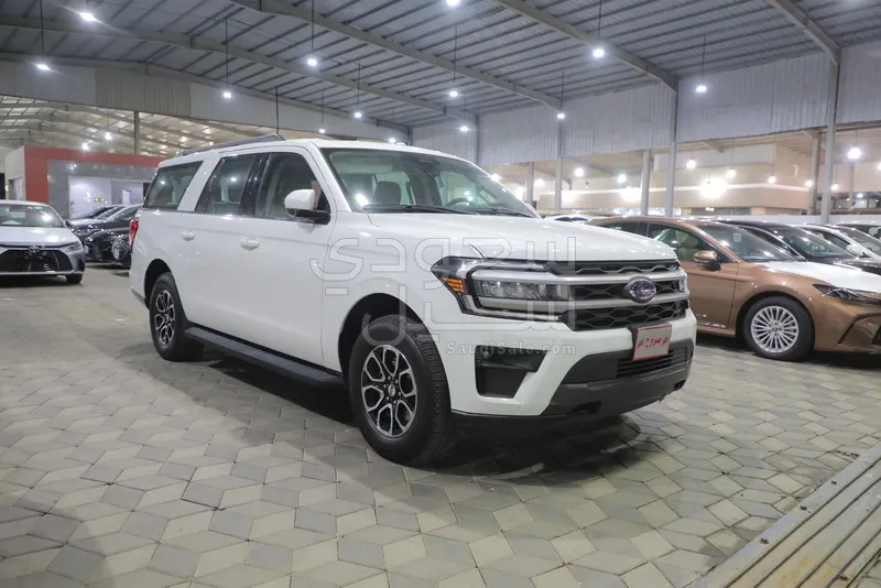 2024 فورد اكسبيديشن اكس ال تي