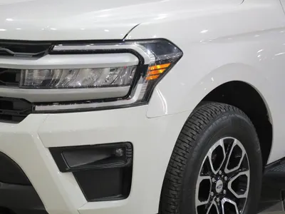 2024 فورد اكسبيديشن اكس ال تي