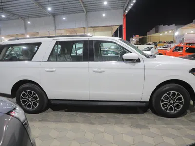 2024 فورد اكسبيديشن اكس ال تي