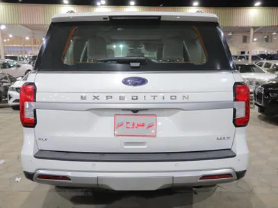 2024 فورد اكسبيديشن اكس ال تي