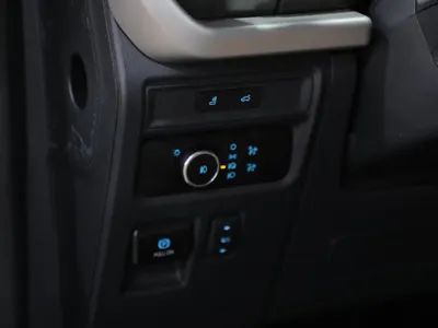 2024 فورد اكسبيديشن اكس ال تي