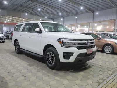 2024 فورد اكسبيديشن اكس ال تي