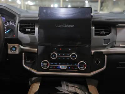 2024 فورد اكسبيديشن اكس ال تي