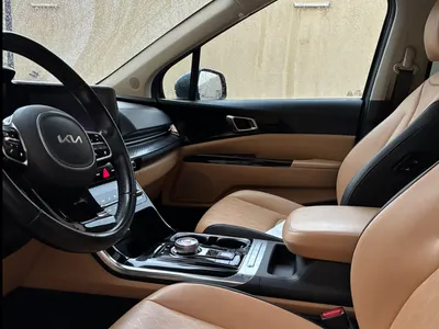 2023 كيا كارنفال