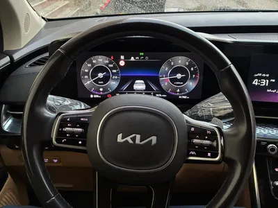 2023 كيا كارنفال