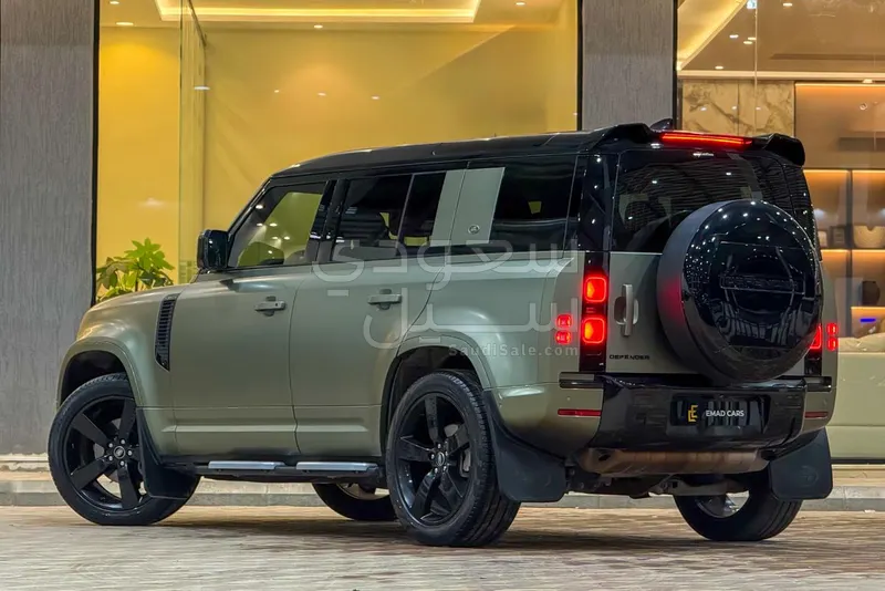 2020 Land Rover Defender S