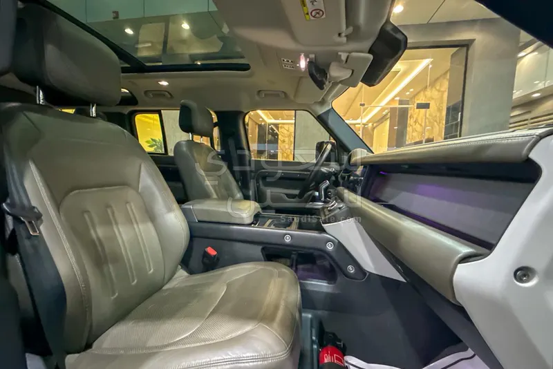 2020 Land Rover Defender S