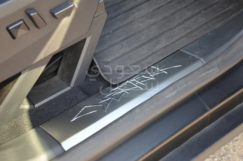 2024 Tesla cybertruck Foundation