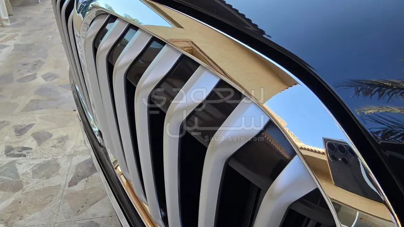 2022 BMW X Series 7 M kit