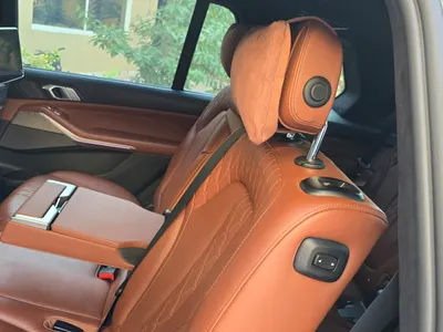 2022 BMW X Series 7 M kit