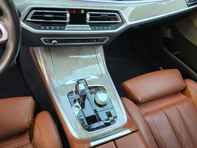 2022 BMW X Series 7 M kit