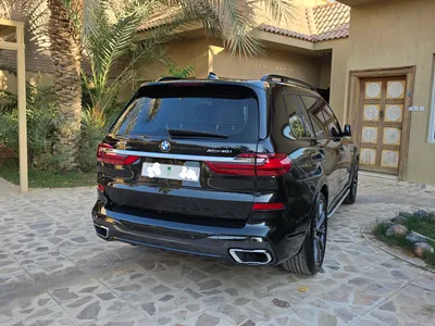 2022 BMW X Series 7 M kit