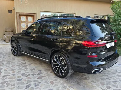 2022 BMW X Series 7 M kit