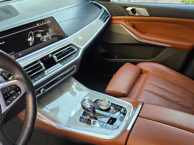 2022 BMW X Series 7 M kit