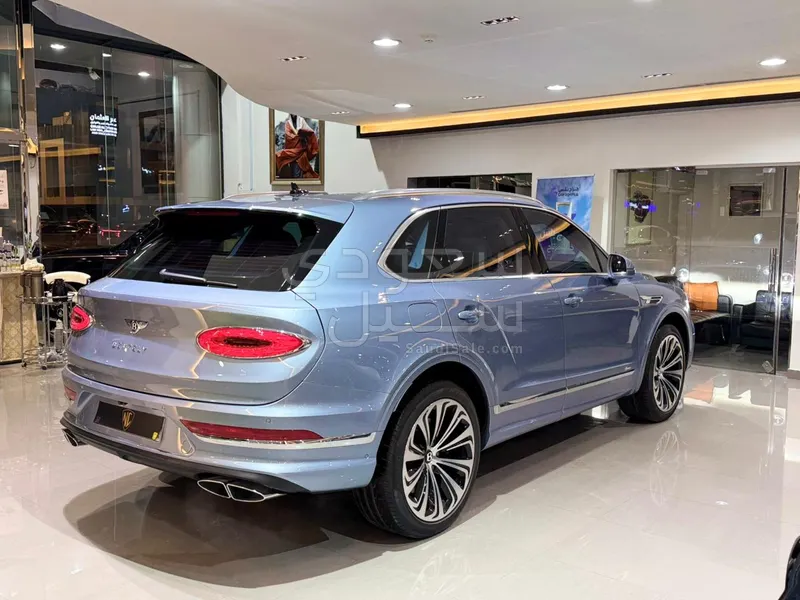 2024 بنتلي بنتايجا