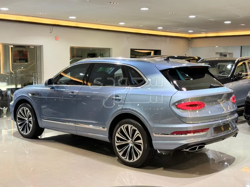 2024 بنتلي بنتايجا