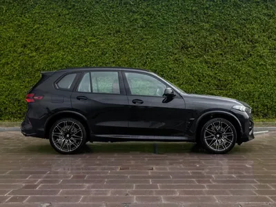 2023 بي ام دبليو الفئة اكس 5 إم كومبيتيشن