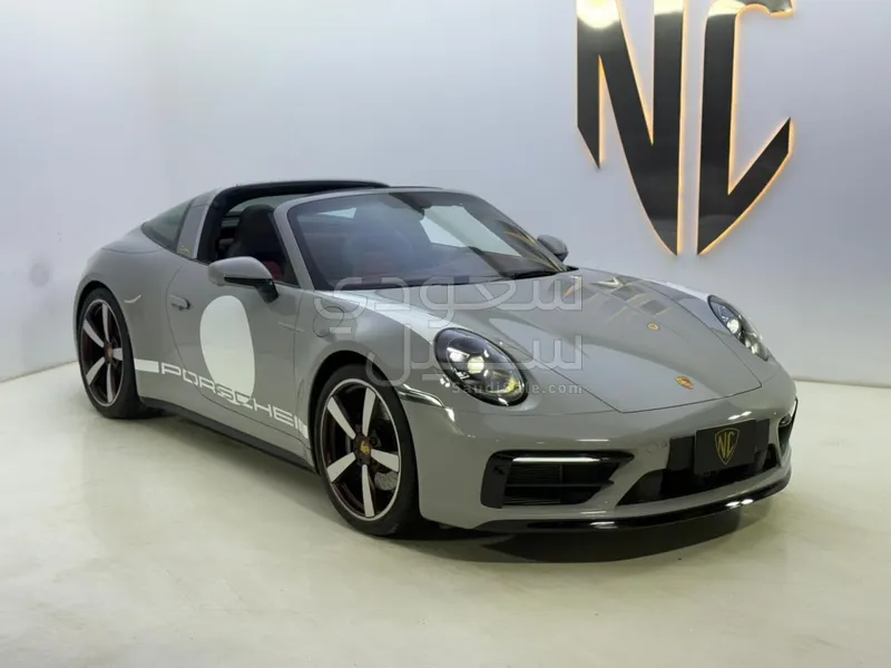 2021 Porsche 911 Targa 4S