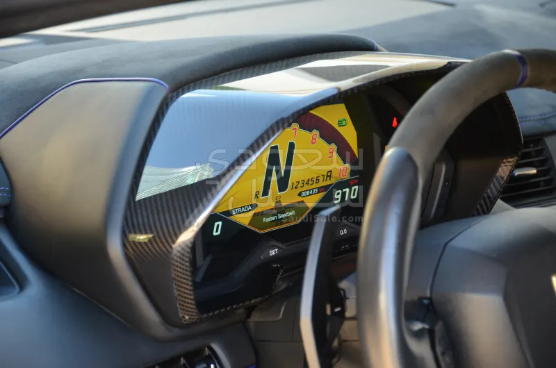 2016 Lamborghini Aventador SV