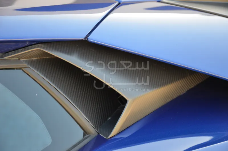 2016 Lamborghini Aventador SV