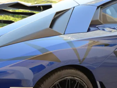 2016 Lamborghini Aventador SV