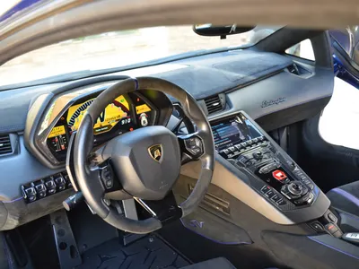 2016 Lamborghini Aventador SV