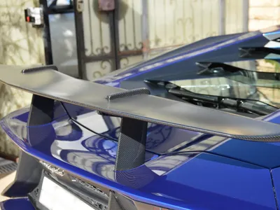 2016 Lamborghini Aventador SV