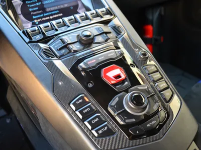 2016 Lamborghini Aventador SV