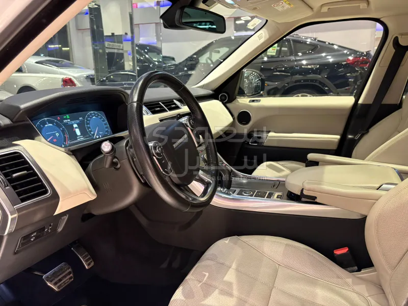 2014 لاند روفر رينج روفر سبورت اوتوبيوجرافي