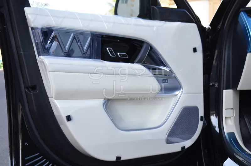 2025 Land Rover Range Rover Autobiography