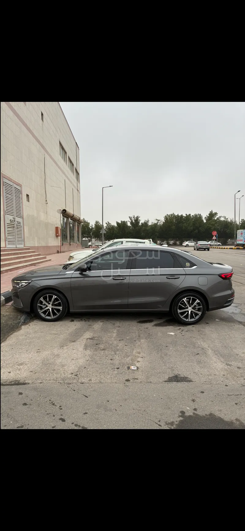 2023 جيلي امجراند