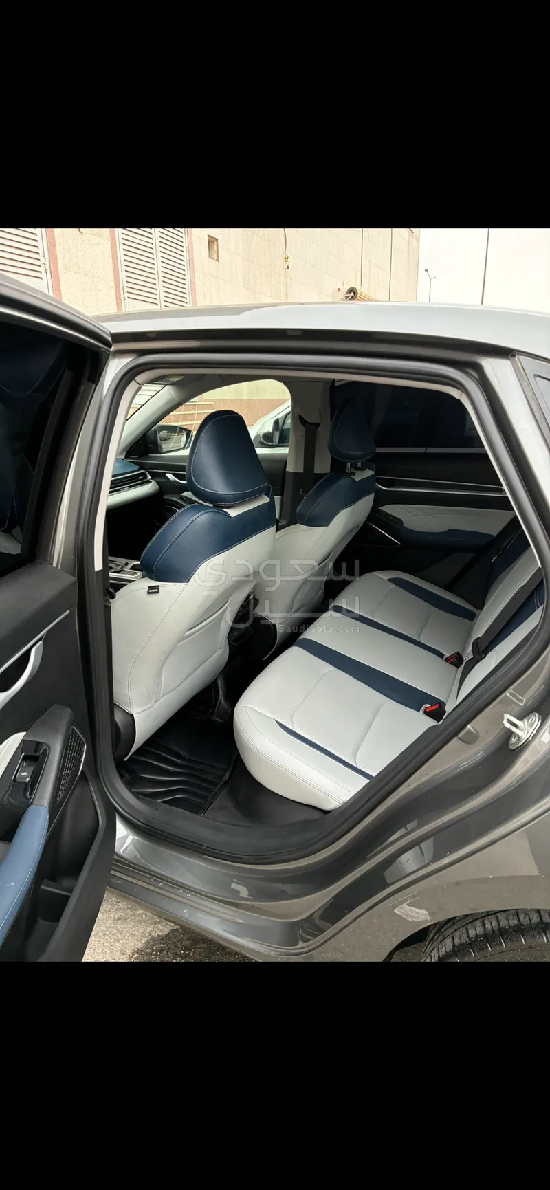 2023 جيلي امجراند