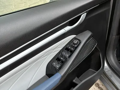 2023 جيلي امجراند