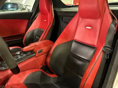 2011 مرسيدس - بنز إس إل إس