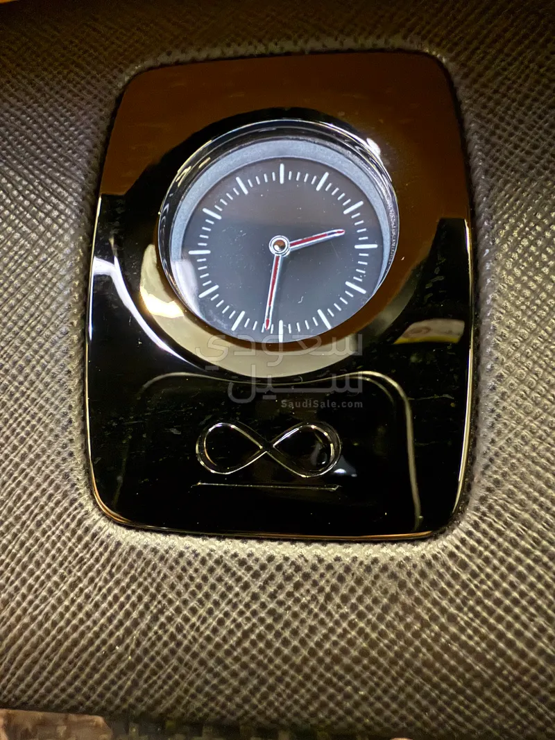 2021 رولز رويس كولينان بلاك بادج