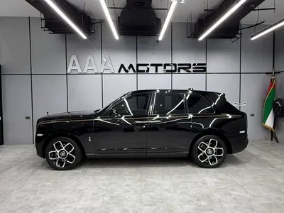 2021 رولز رويس كولينان بلاك بادج