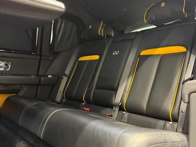 2021 رولز رويس كولينان بلاك بادج