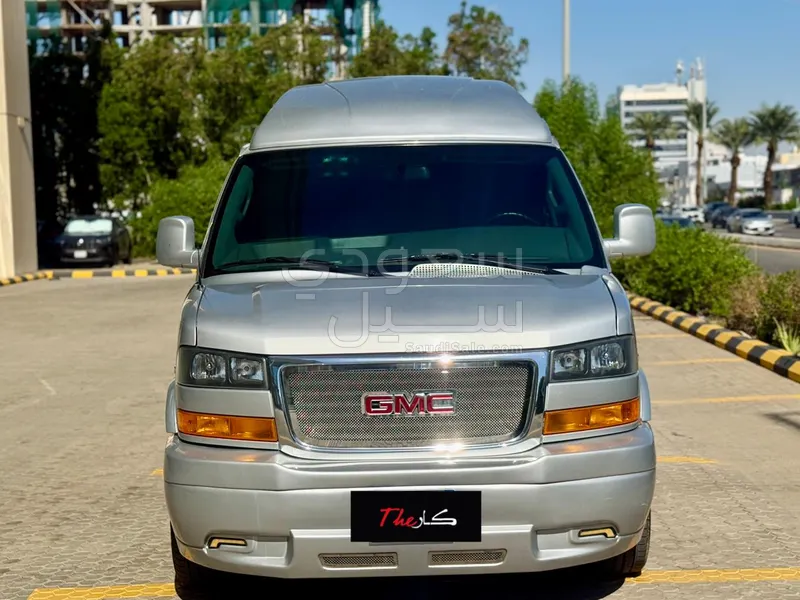 2018 جي ام سي سفانا