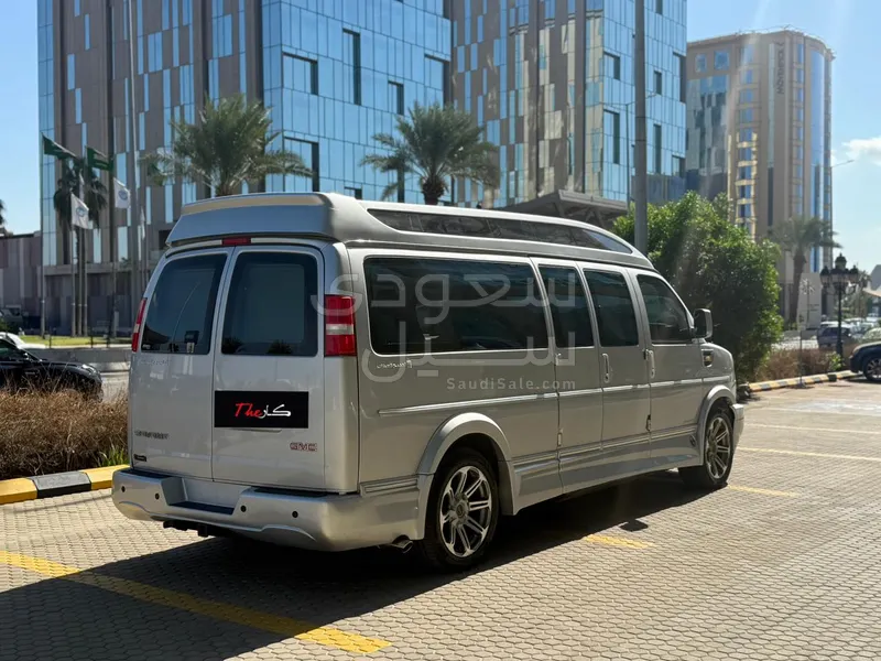 2018 جي ام سي سفانا