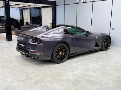 2022 فيراري 812 جي تي اس