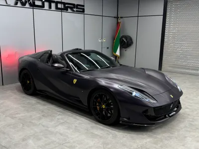 2022 فيراري 812 جي تي اس
